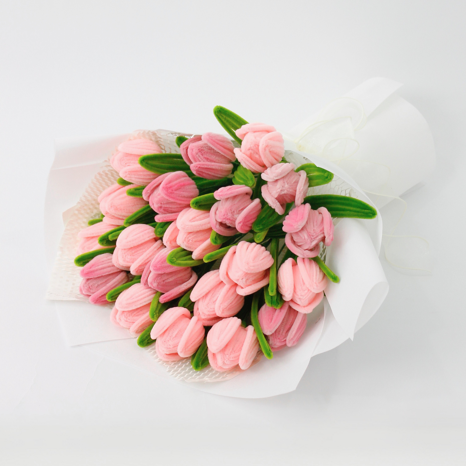 Rosé Breeze Bouquet – Handcrafted Velvet Tulip Arrangement | Elle