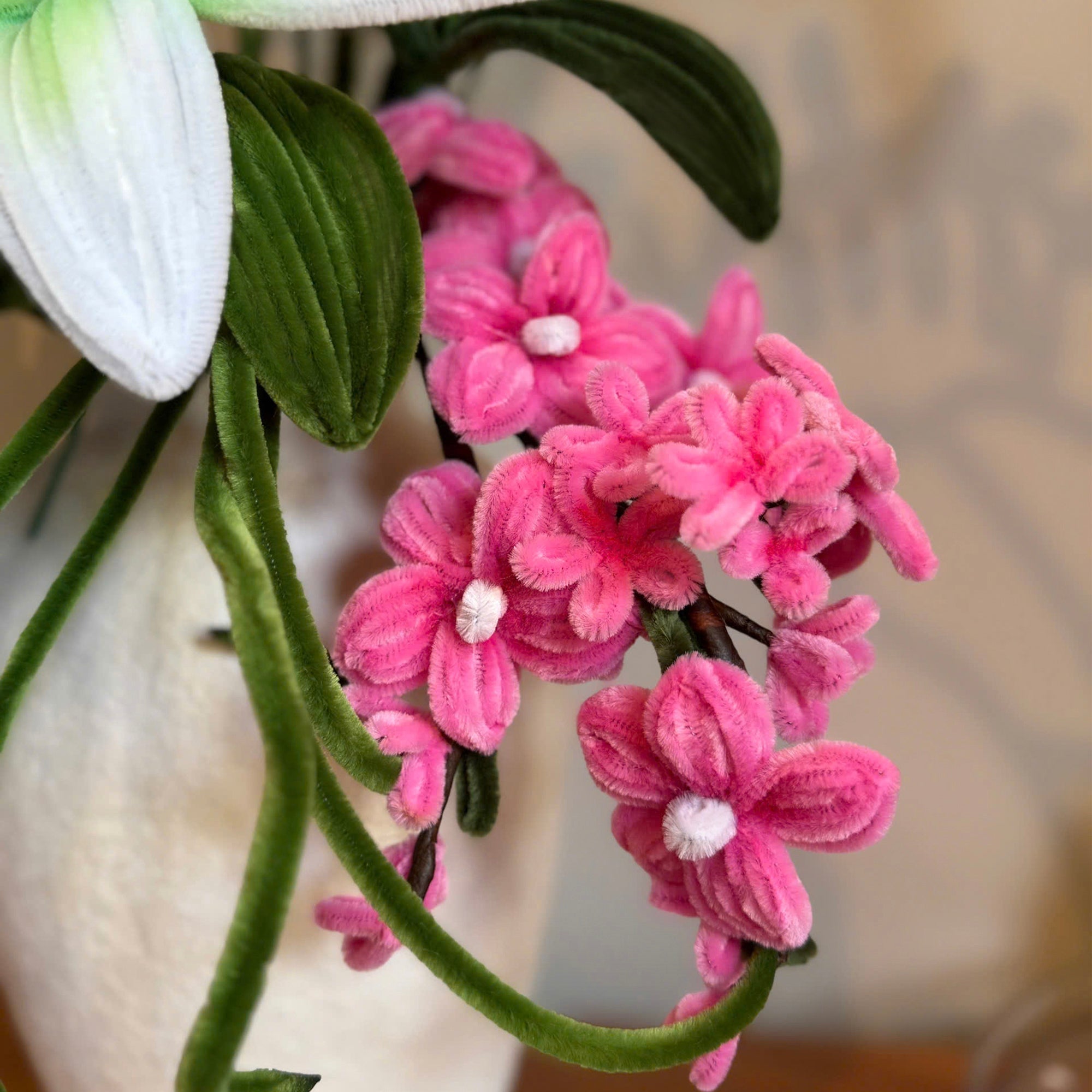 Rosé Breeze Bouquet – Handcrafted Velvet Eternal Spring | Elle